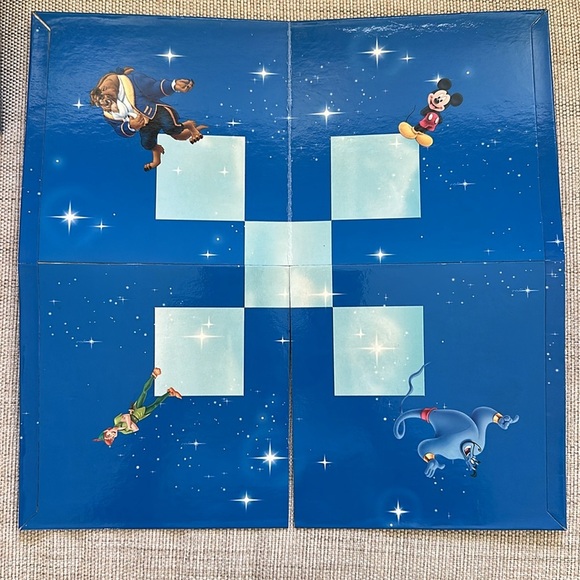 Vintage Disney Checkers & Tic Tac Toe Play Set game night Family fun No rules - Picture 6 of 9